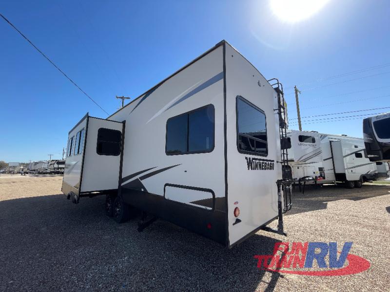 RV listing image