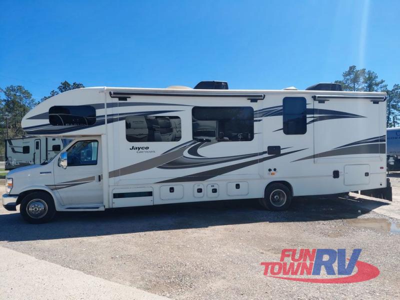 RV listing image