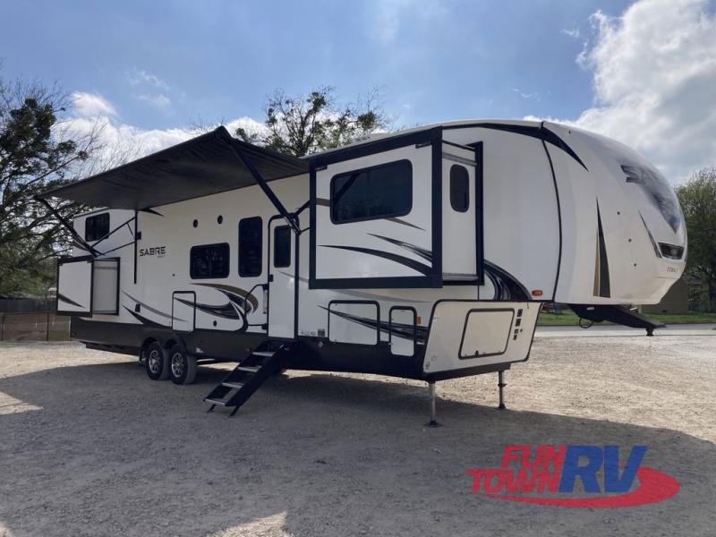 Used 2022 Forest River RV Sabre 37FLL Fifth Wheel at Fun Town RV ...