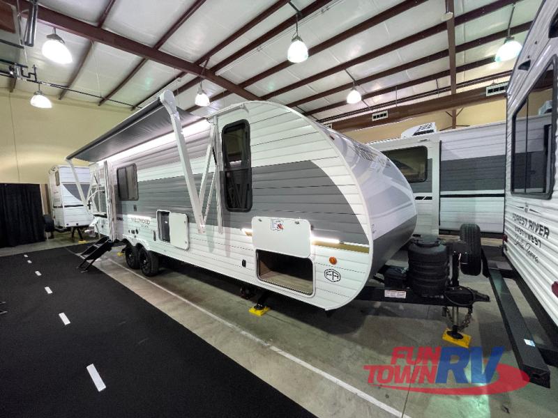RV listing image