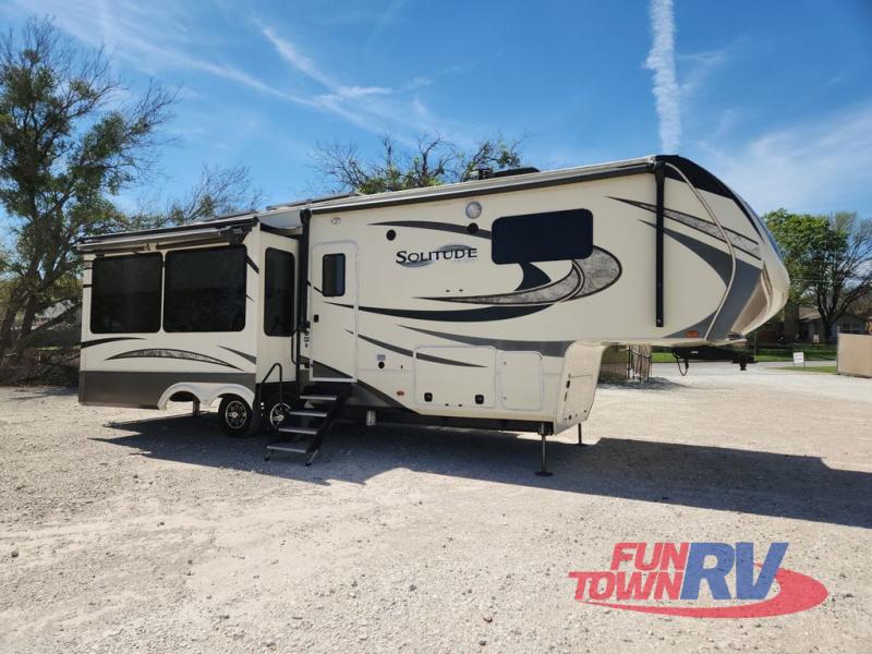 RV listing image