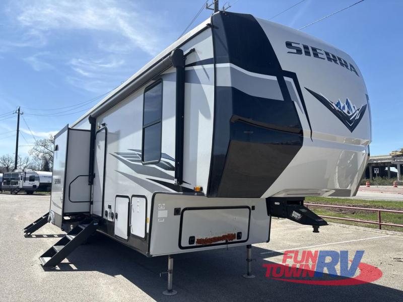 RV listing image