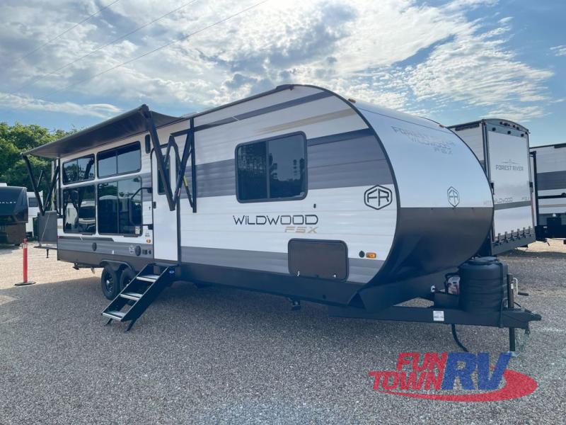 RV listing image