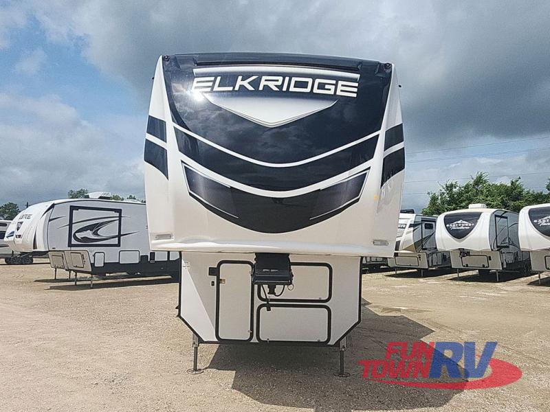 New 2023 Heartland Elkridge 37fbh Fifth Wheel At Fun Town Rv 