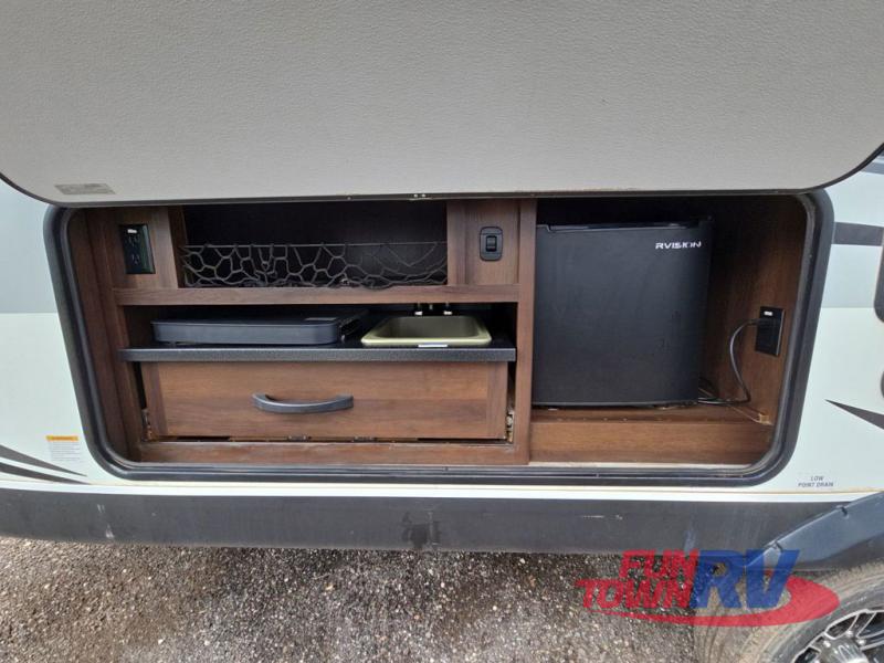 Used 2019 Jayco White Hawk 32KBS Travel Trailer at Fun Town RV