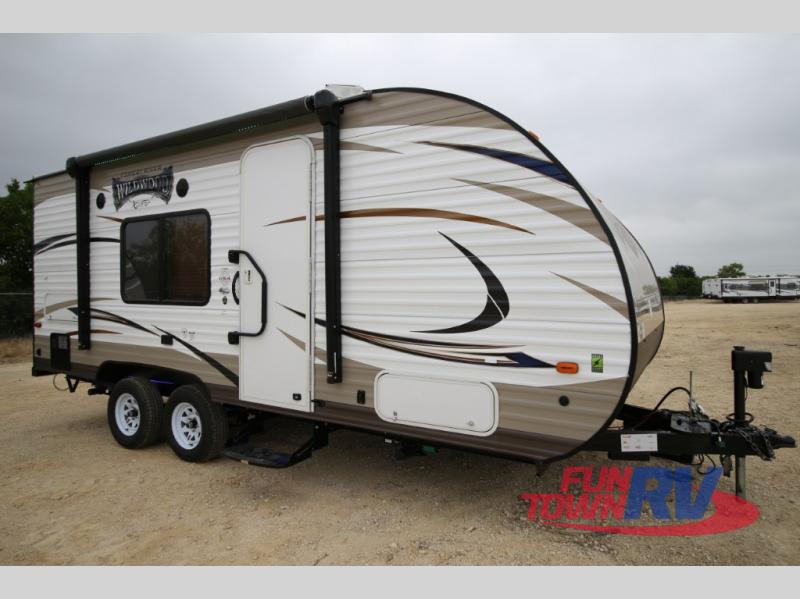 New 2018 Forest River RV Wildwood X-Lite 171RBXL Travel Trailer at