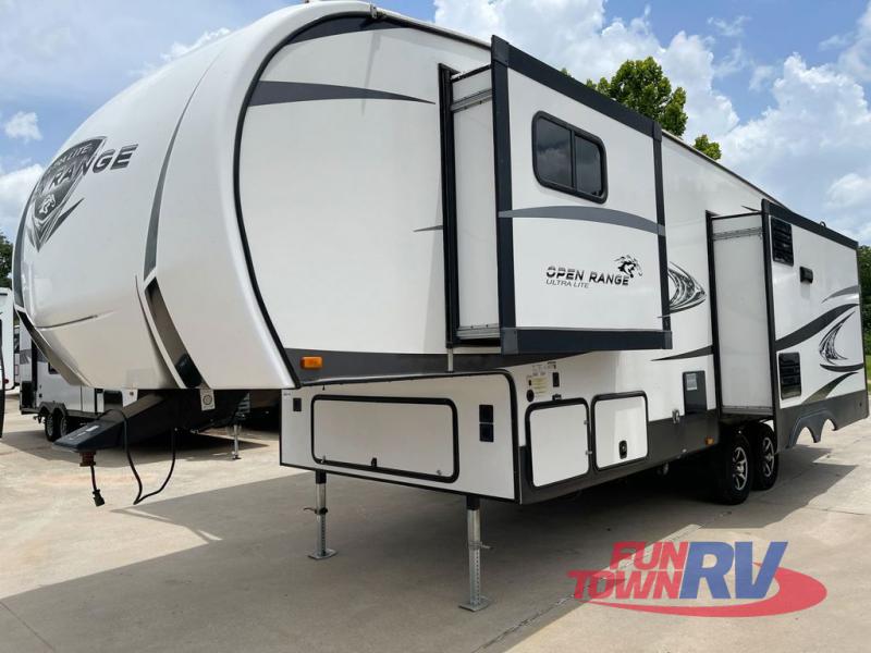 RV listing image