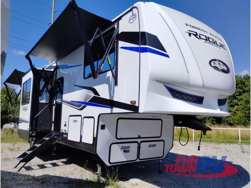 RV listing image
