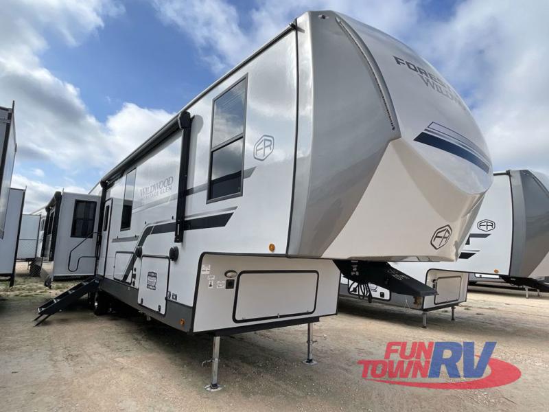 RV listing image