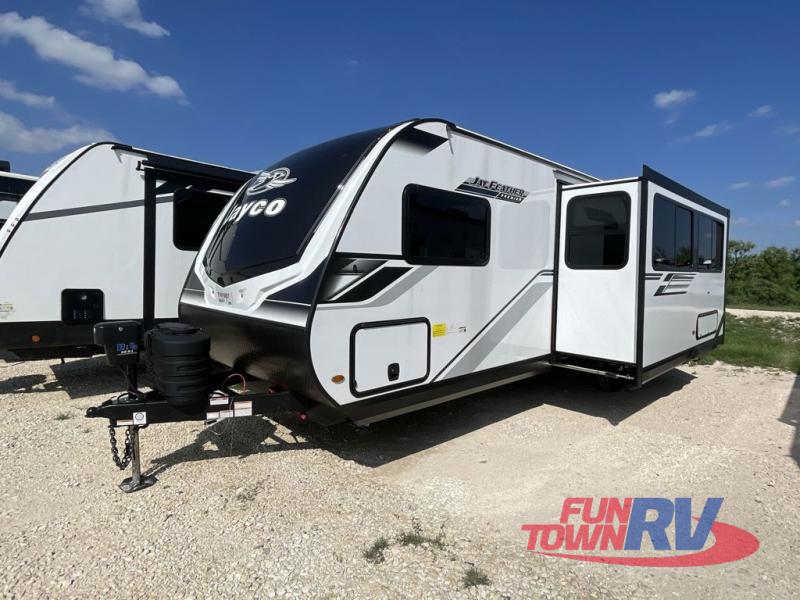 RV listing image