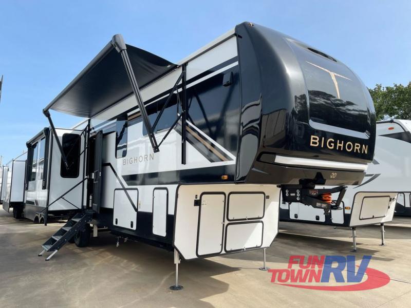 RV listing image