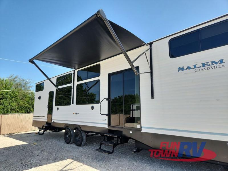 RV listing image