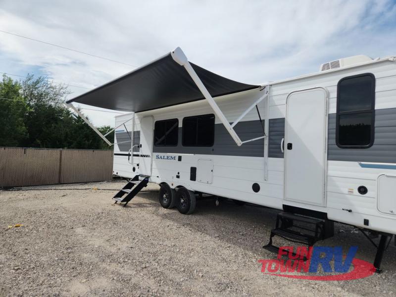 RV listing image
