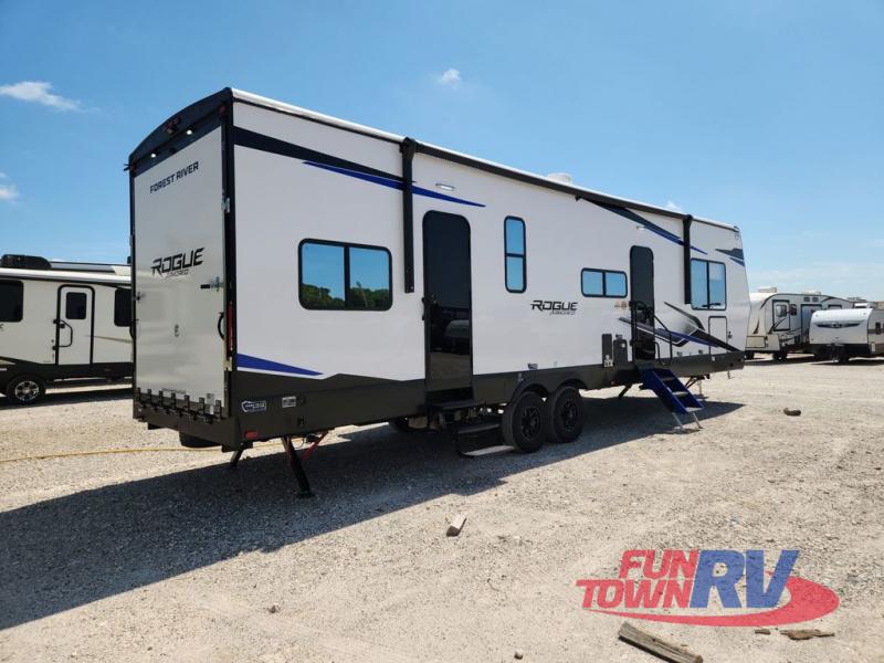 RV listing image