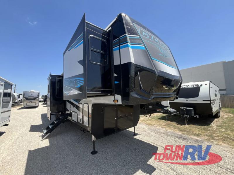 RV listing image