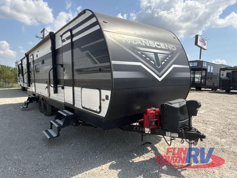 RV listing image