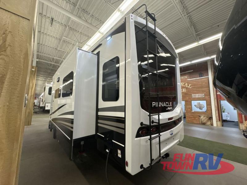 RV listing image