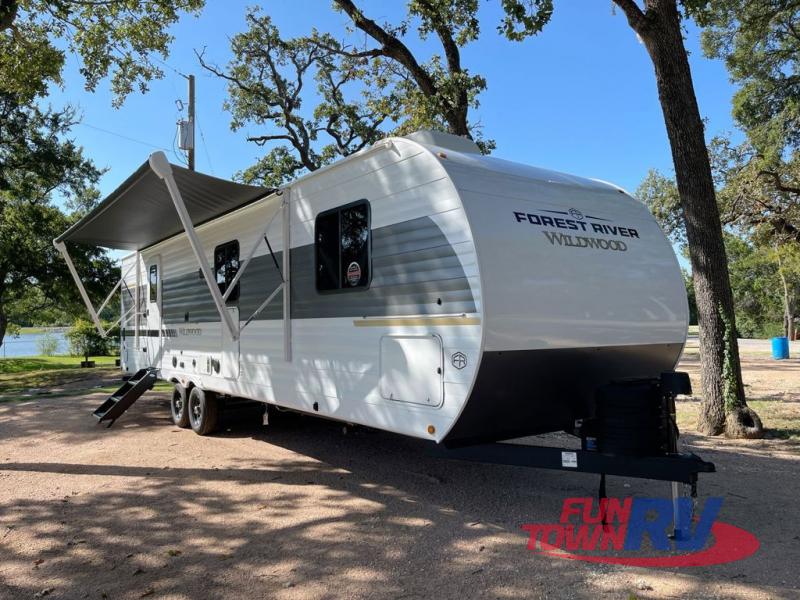 RV listing image