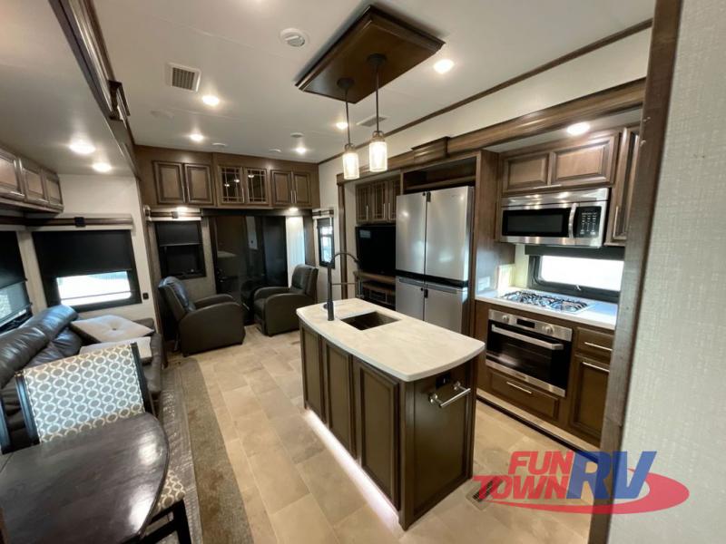RV listing image