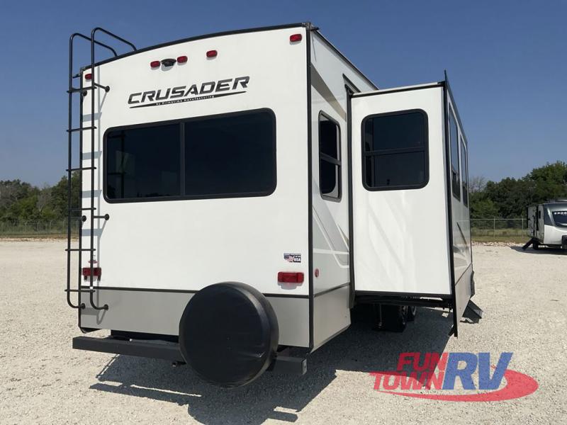 RV listing image