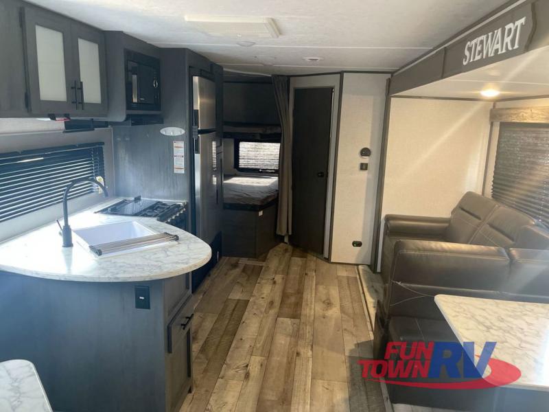 RV listing image