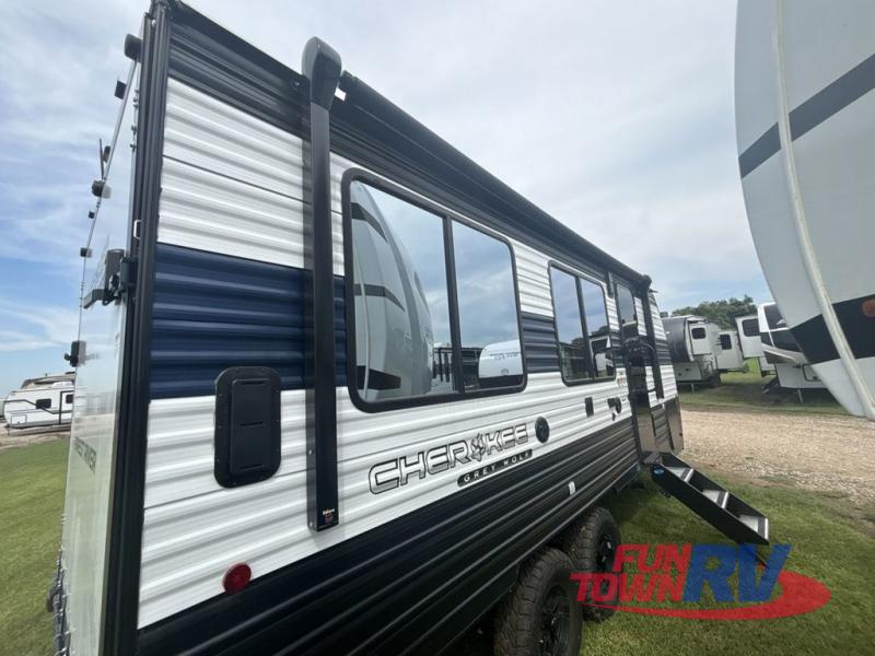 RV listing image