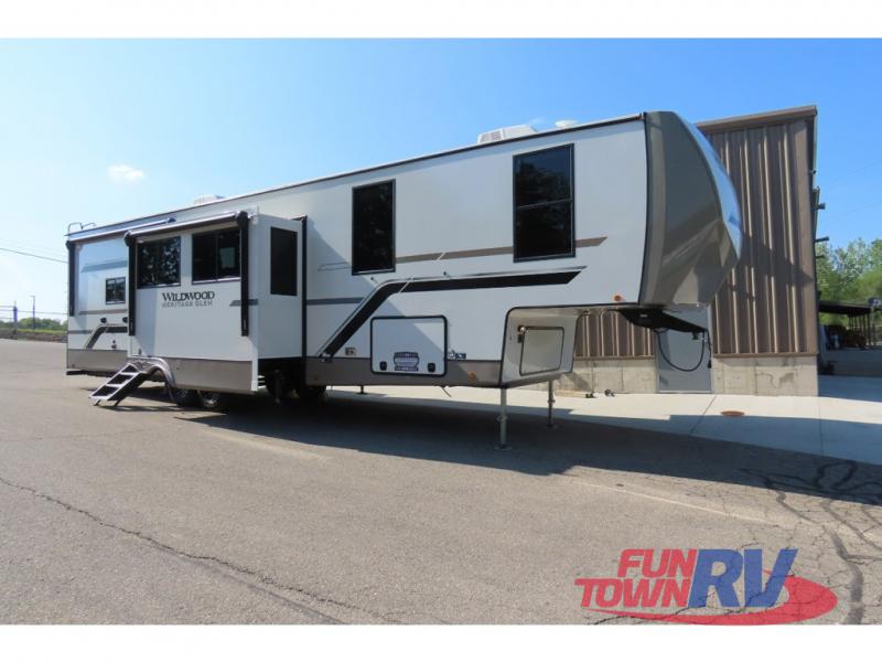 RV listing image