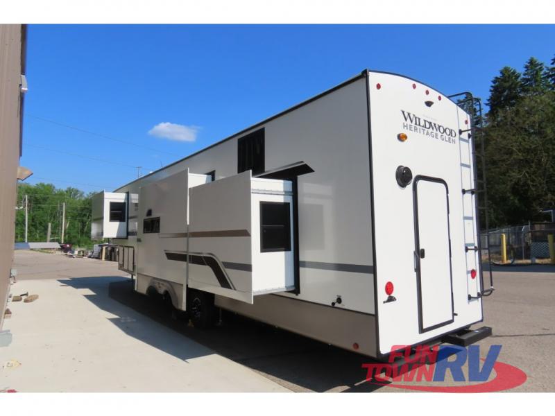 RV listing image