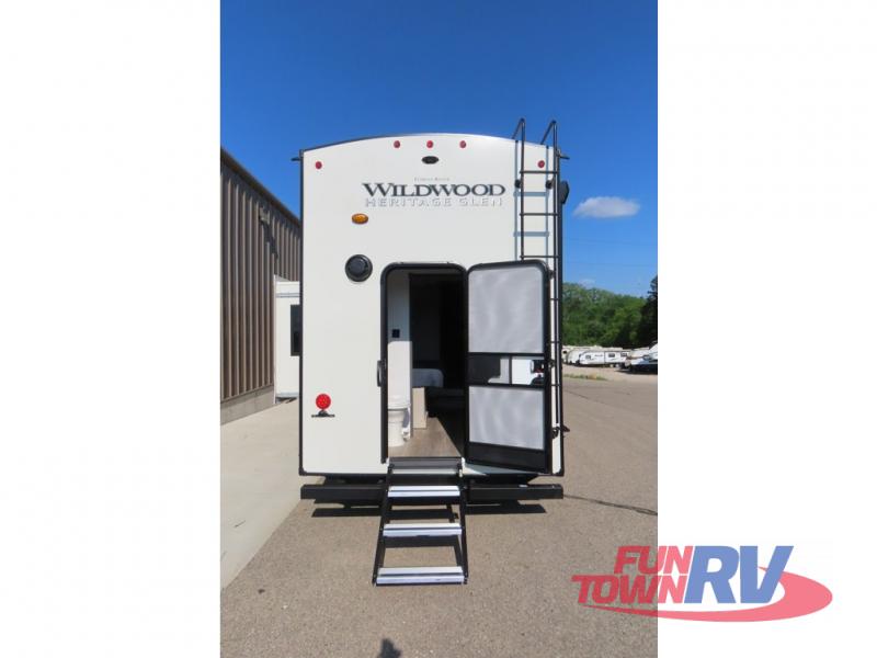 RV listing image