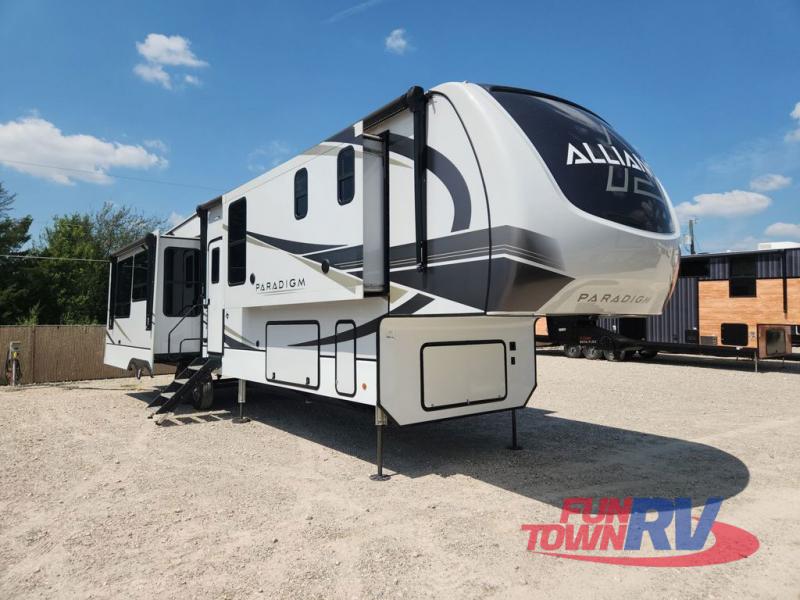 RV listing image
