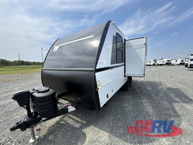 RV listing image