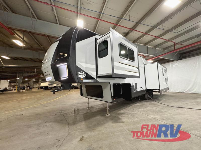 RV listing image