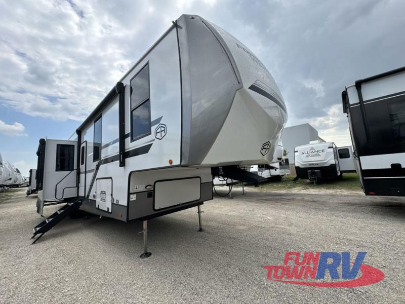 RV listing image