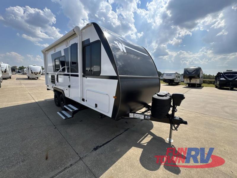 RV listing image