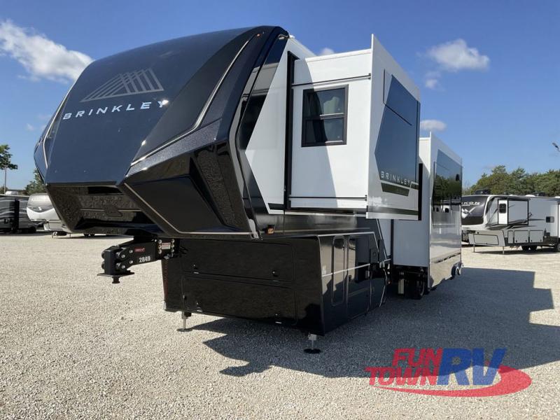 RV listing image