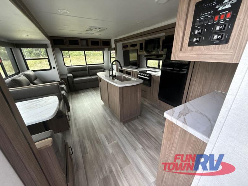 RV listing image