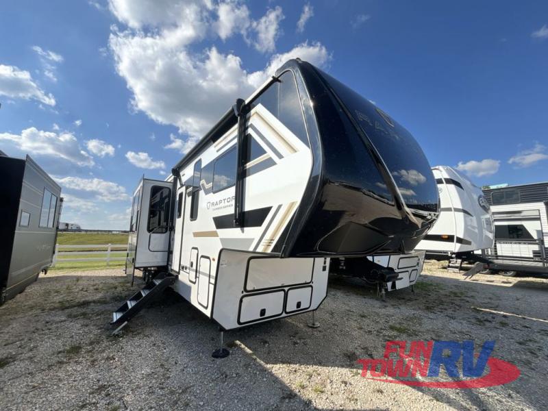 RV listing image