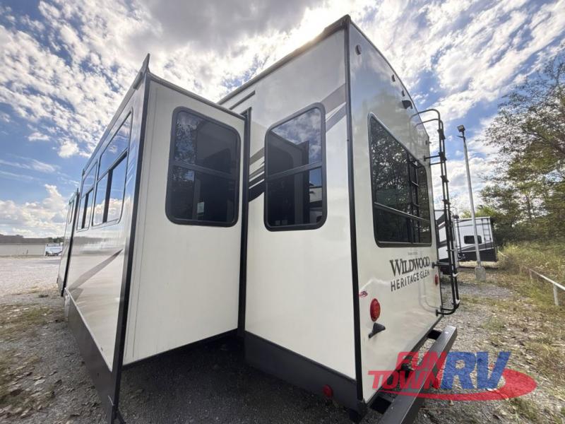 RV listing image