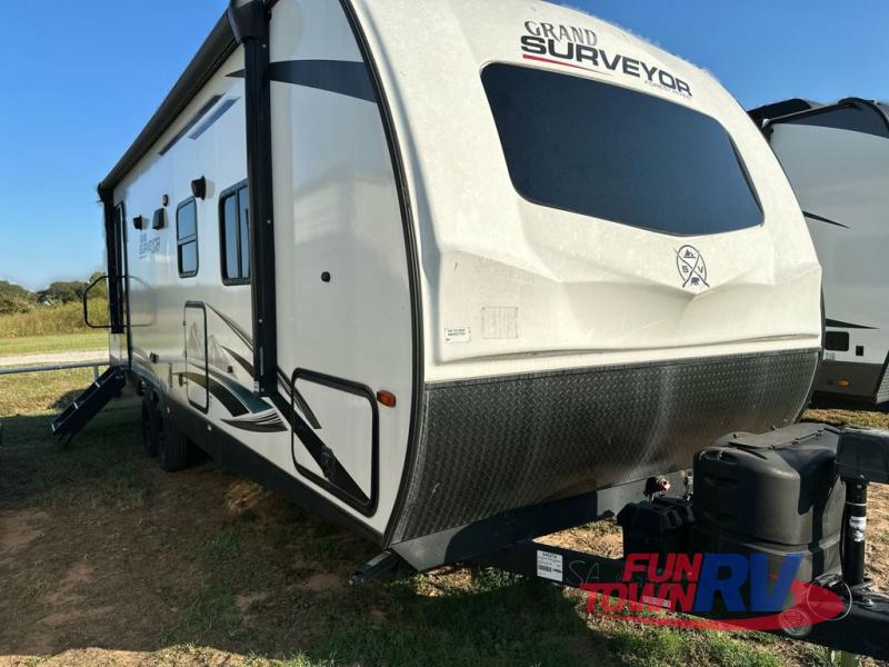 RV listing image