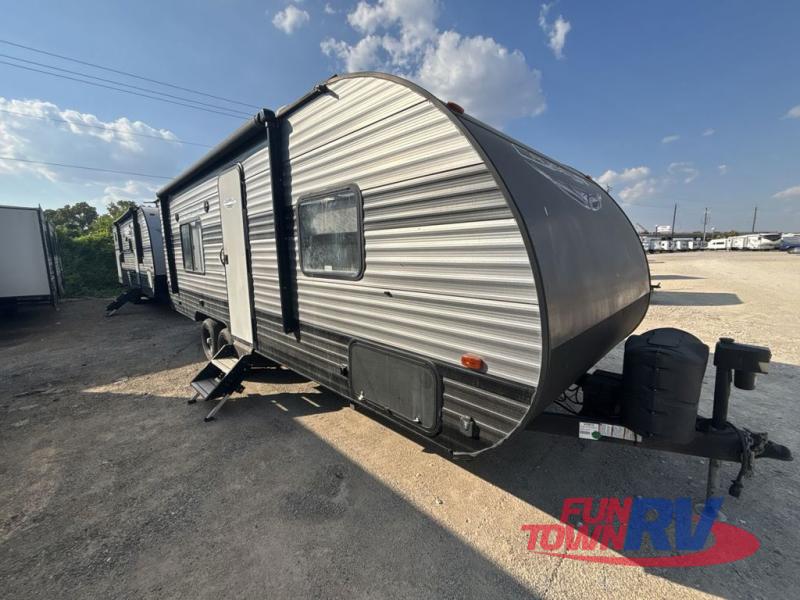 RV listing image