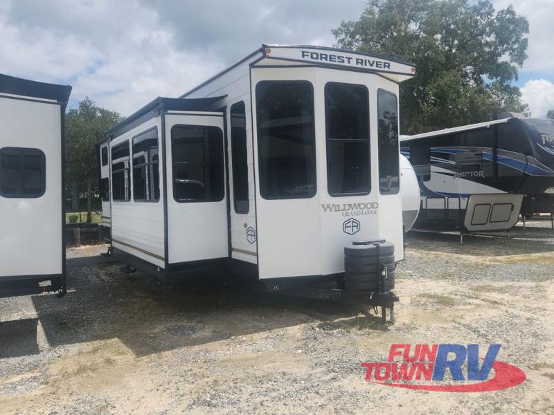 RV listing image