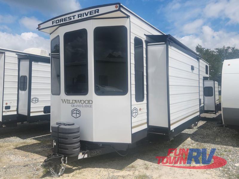 RV listing image