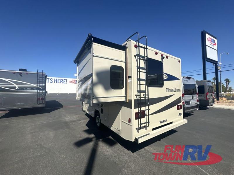 RV listing image