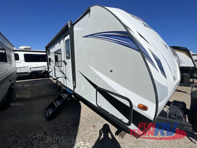 RV listing image