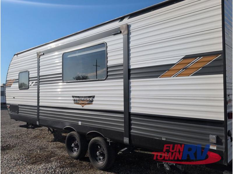 RV listing image