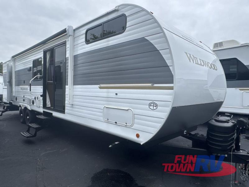 RV listing image