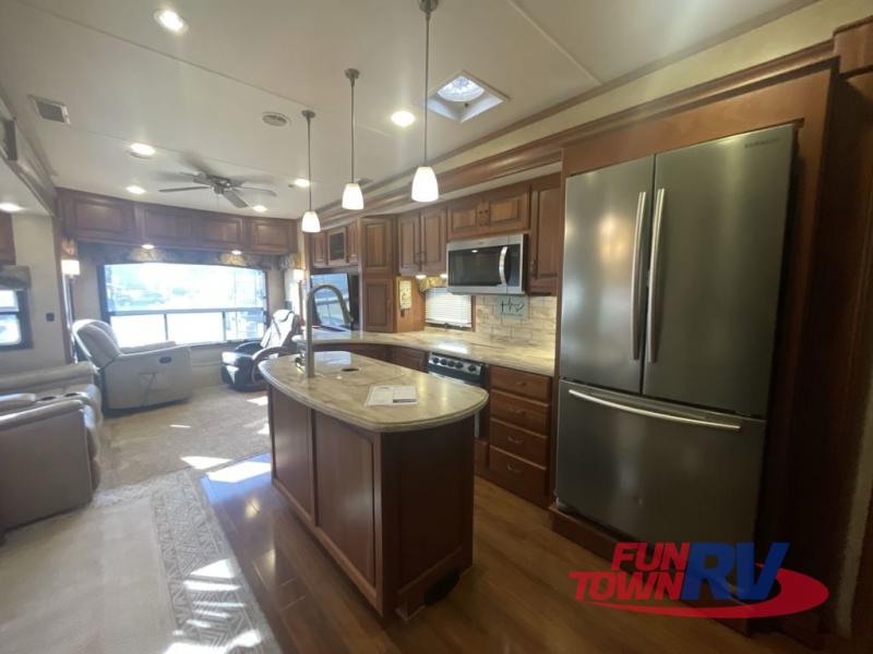 RV listing image