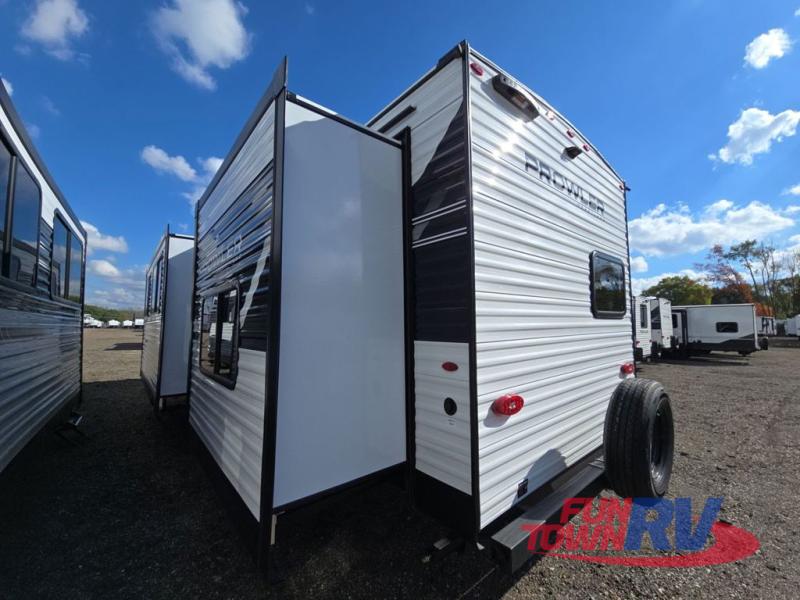 RV listing image