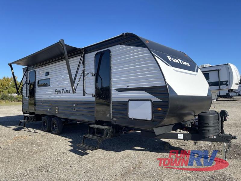 RV listing image