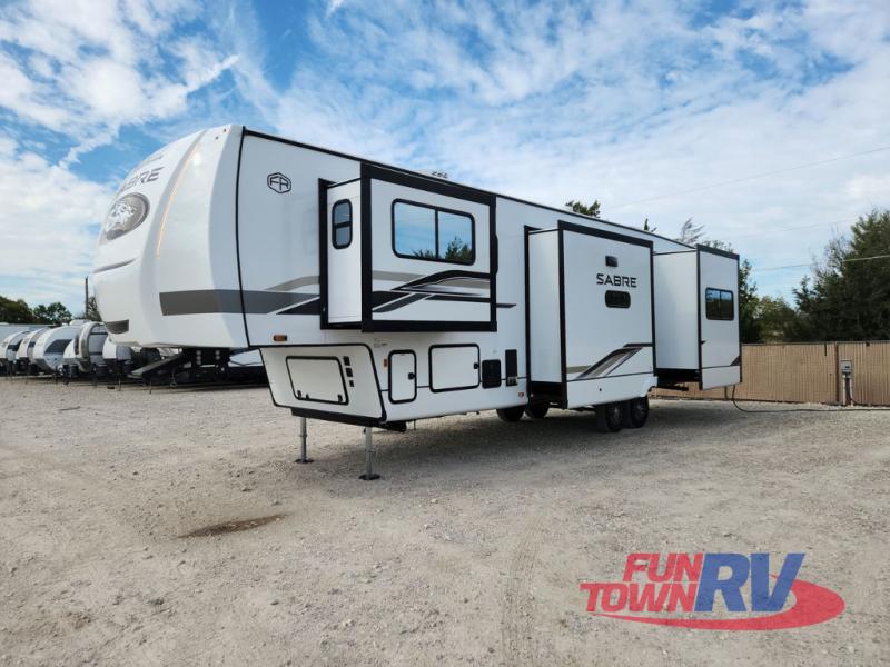 RV listing image